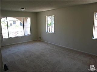4th image of 421 N McKinley Ave