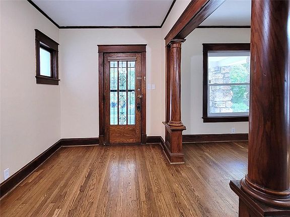 5th image of 332 Kensington Ave