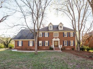2608 Hickory Cv, Lilburn, GA 30047