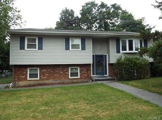 3 Gene Rd, Middletown, NY 10941