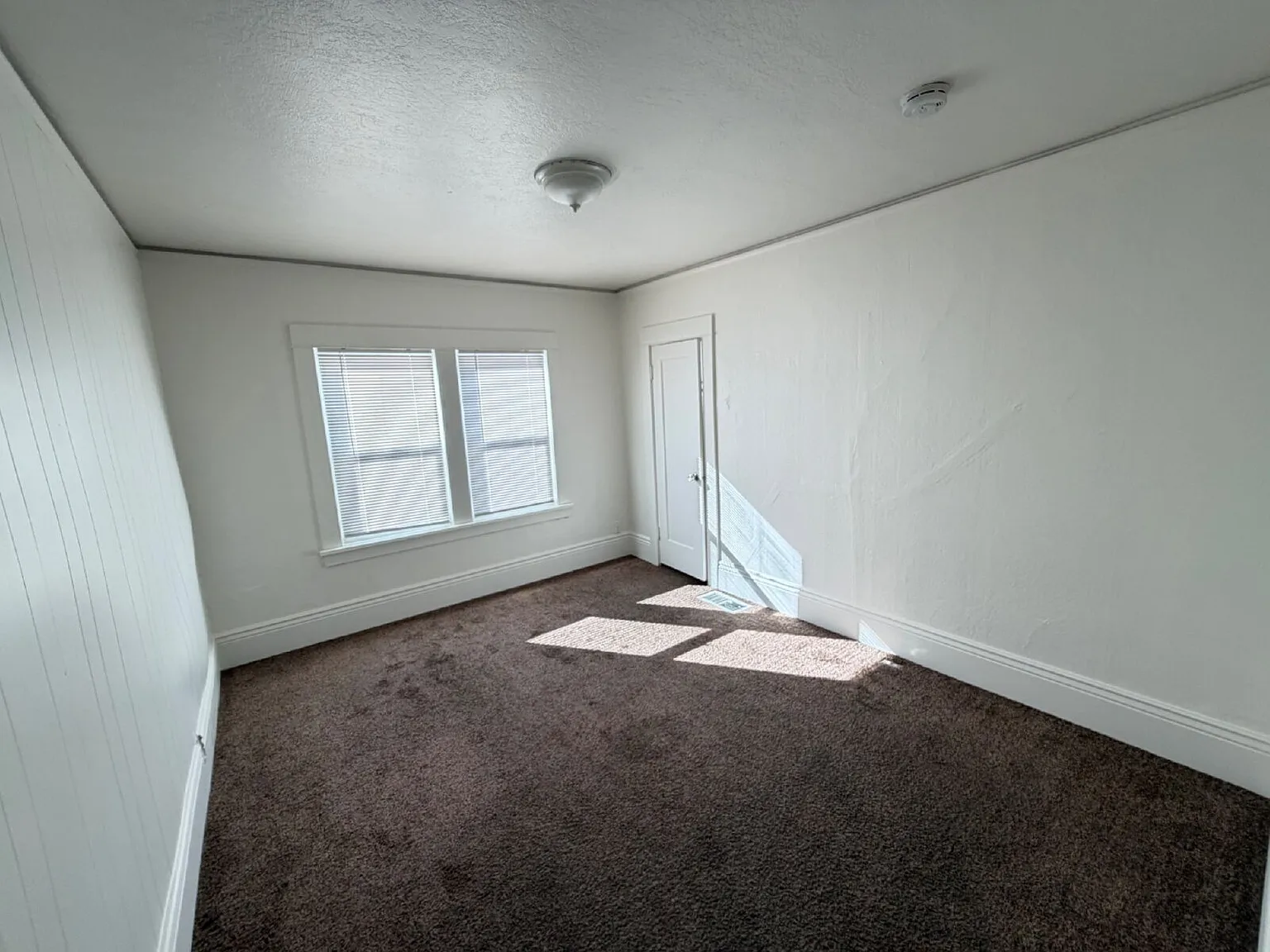2 bed, 1.0 bath, 800 sqft, $1,300 — Photo 4
