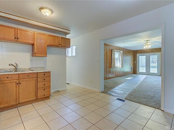 5th image of 1798 Pueblo Dr