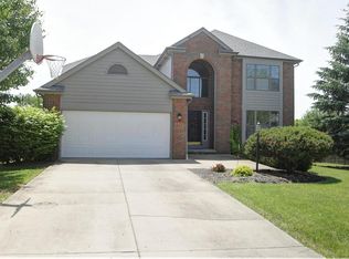 9665 Haaf Farm Dr NW, Pickerington, OH 43147