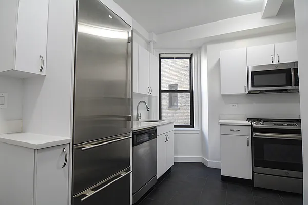 Rented by Corcoran | media 4