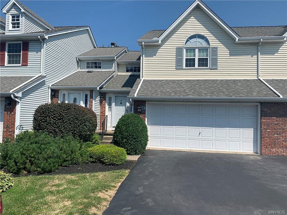 1st image of 8 N Hill Dr