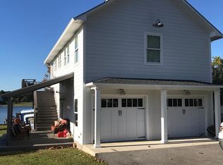 528 Pineneedle Dr, Douglas, GA 31535