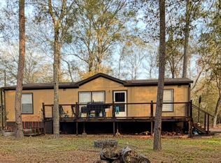 95 Westlake Rd, Trinity, TX 75862