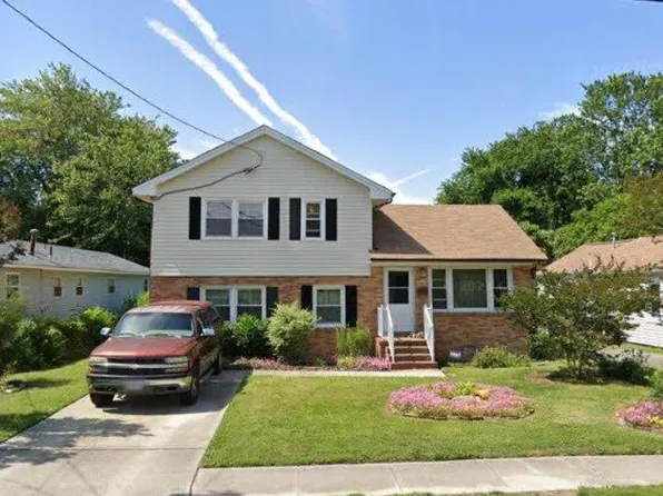 1107 Easterly Ave, Hampton, VA 23669