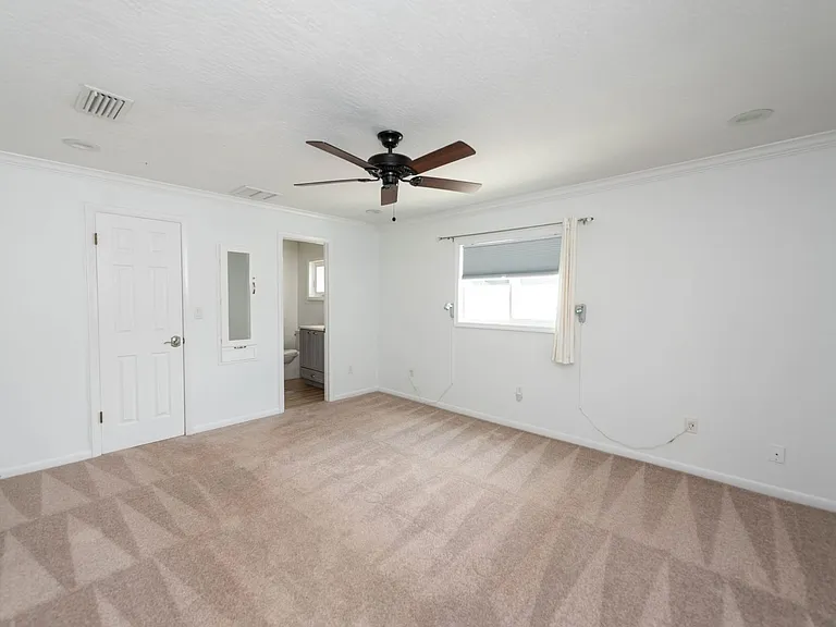 444 Finch Dr — Photo 73