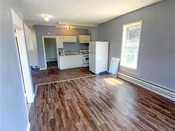 5th image of 308-310 Reynolds St #1