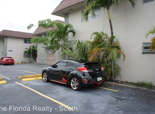 300 NE 1st Ct APT 205, Hallandale Beach, FL 33009