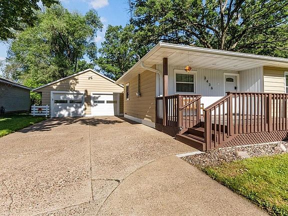 3rd image of 3436 Rudolph Road