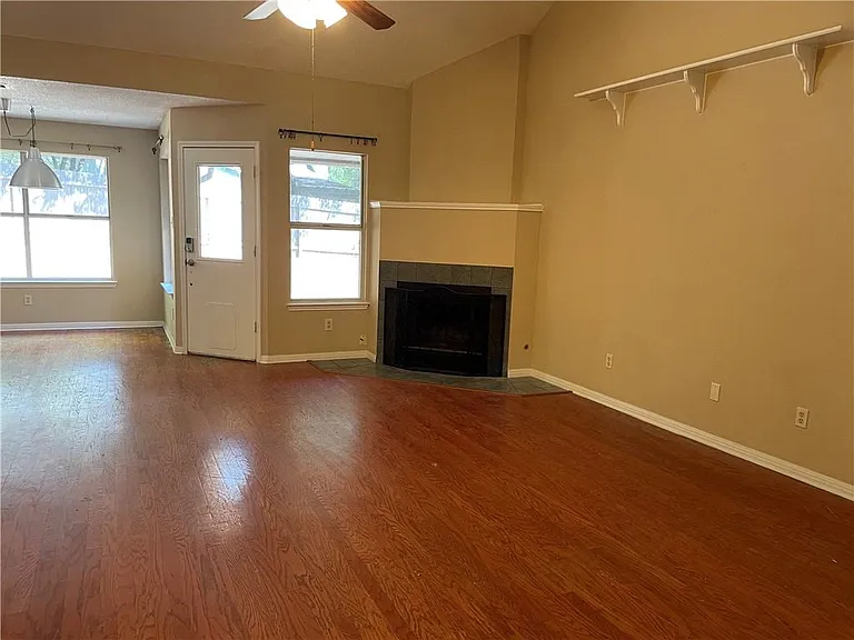 8003 Willet Trl — Photo 5