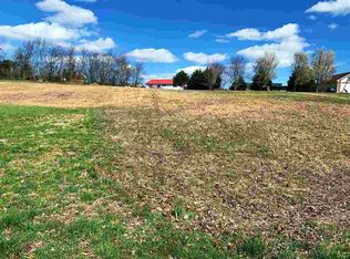 1981 Smokey Meadows Dr, Dandridge, TN 37725