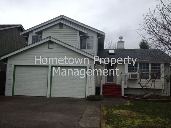 2nd image of 3940 Sidney St SE