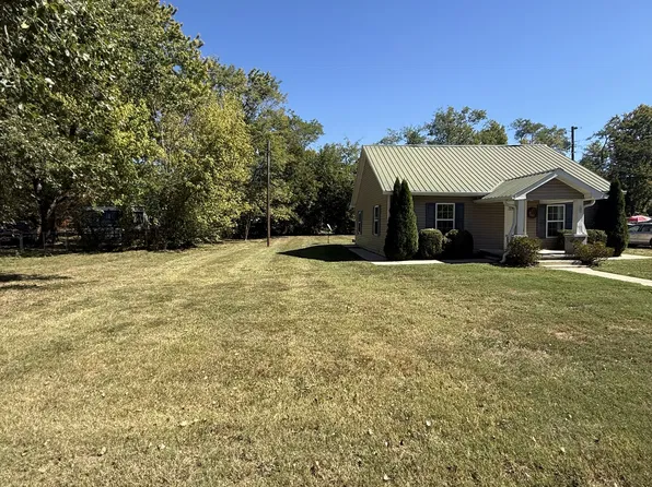 201 Dollar Ave, Portland, TN 37148