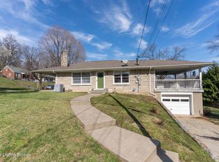 1600 Ehrler Dr, Louisville, KY 40213