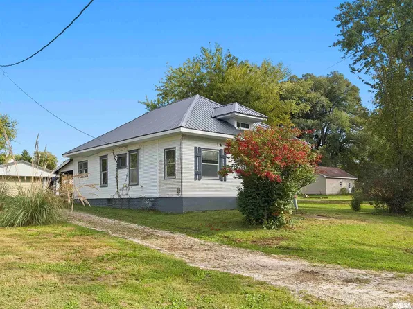 314 N Lindsey St, Versailles, IL 62378