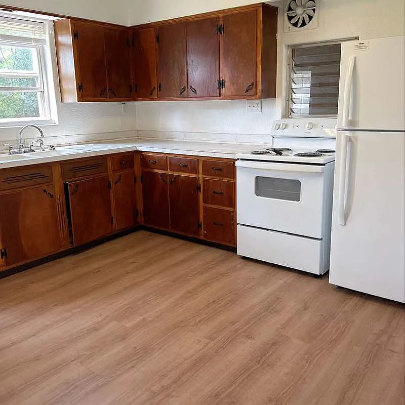 2 bed, 1.0 bath, $899 — Photo 1