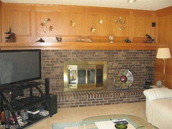 3rd image of 12024 Wood Oval