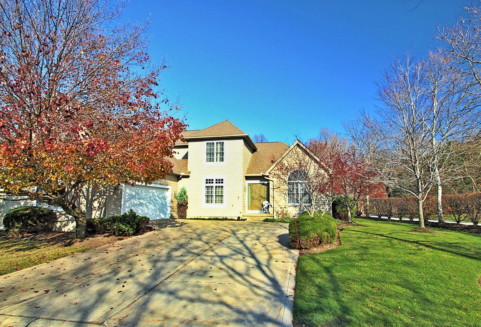 127 Hampton Ct, Bratenahl, OH 44108 Zillow