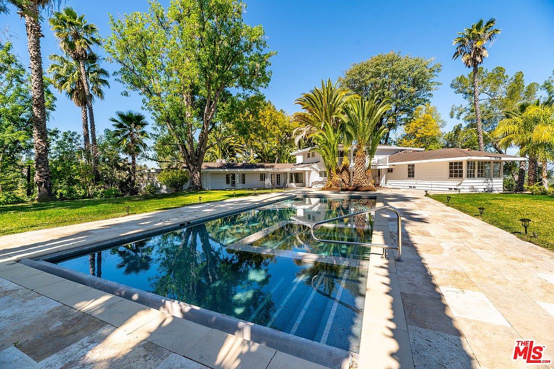 16821 Oak View Dr, Encino, CA 91436 | Zillow