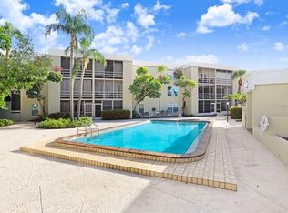 2302 S Manhattan Ave APT 310, Tampa, FL 33629