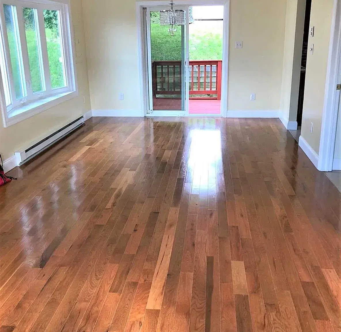 3 bed, 1.5 bath, 1100 sqft, $3,200 — Photo 3