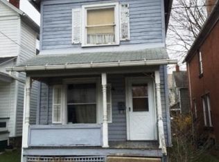 206 11th St, Franklin, PA 16323
