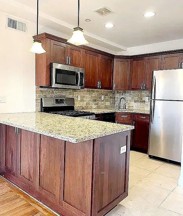 1st image of 14129 84th Dr #Penthouse