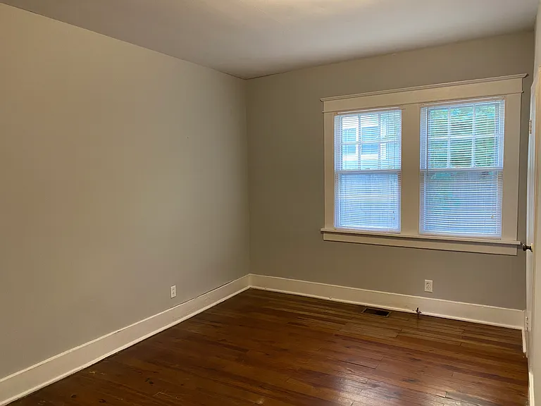 3708 Murphy Rd — Photo 9