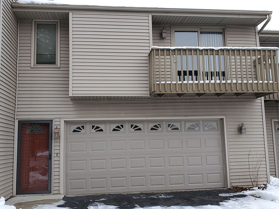 1st image of 7404 Colosseum Dr APT 3