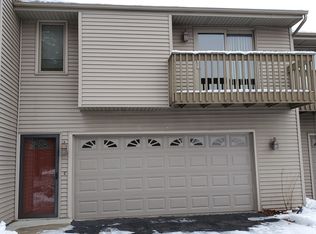 7404 Colosseum Dr APT 3, Rockford, IL 61107