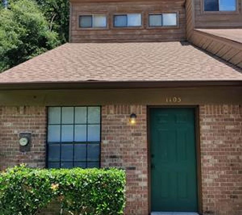 1st image of 1105 Ocala Rd