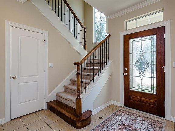 2nd image of 4334 Lake Run Dr