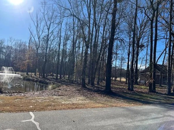 136 Swing About, Greenwood, SC 29649