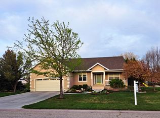 74 Trackside Cir, Grantsville, UT 84029
