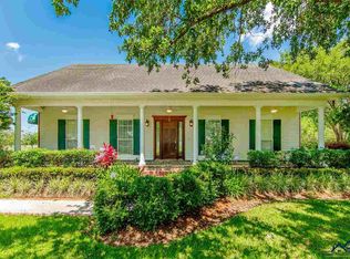 36 Asphodel Ave, Houma, LA 70360