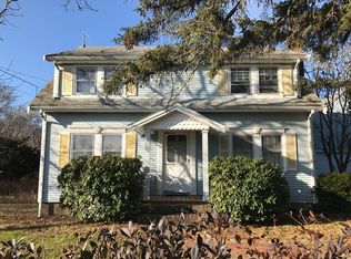 25 Camp St, West Yarmouth, MA 02673