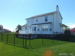 2804 Lake Side Dr, Columbia, IL 62236