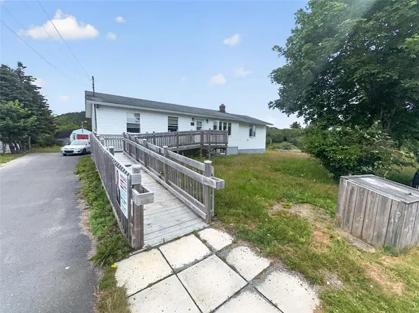 25 Wilsonville Avenue, Clarkes Beach, NL A0A1W0