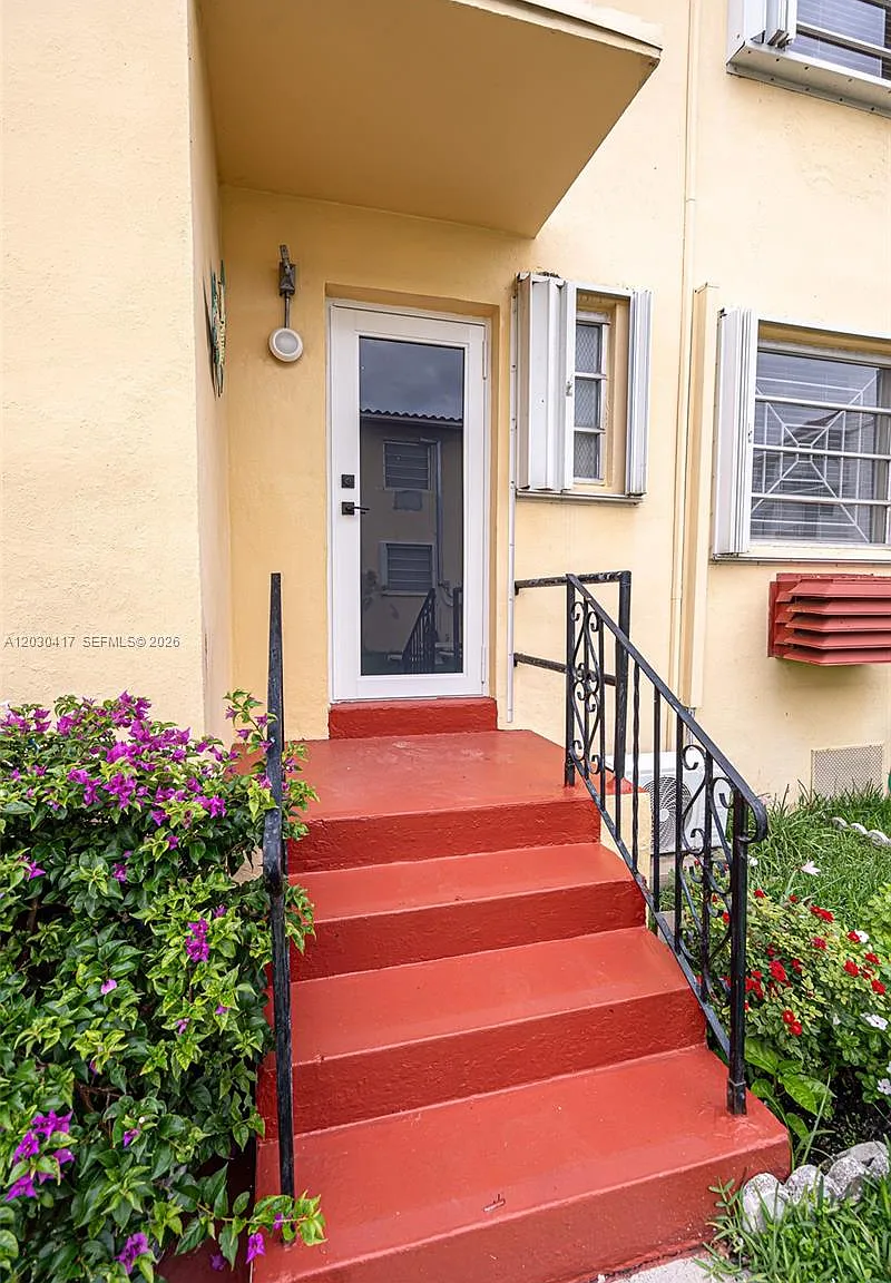 Sweet-El Condo — Photo 4