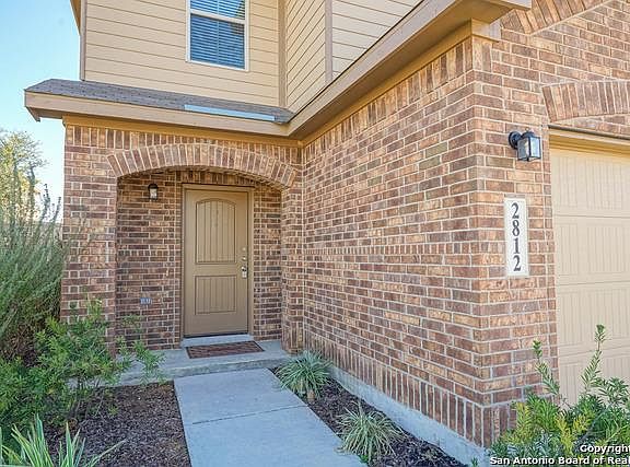 2nd image of 2812 Mistywood Ln