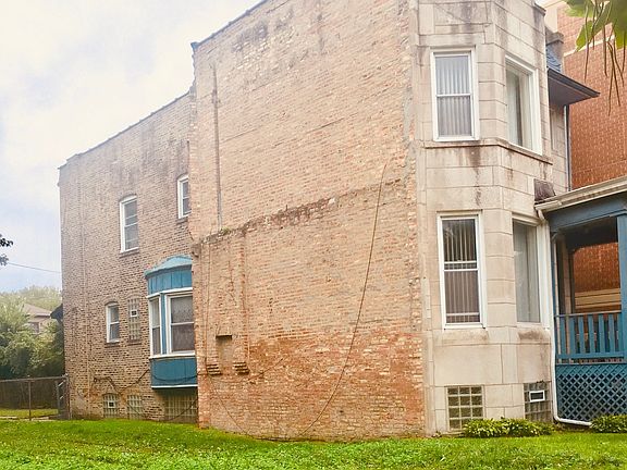 3rd image of 6529 S Woodlawn Ave