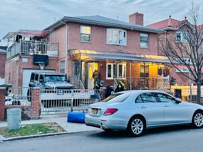 4732 Bowne St, Flushing, NY, 11355