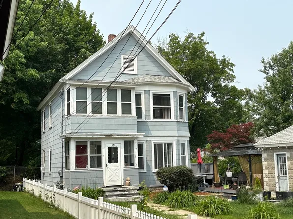 11 River Pl #3, Methuen, MA 01844