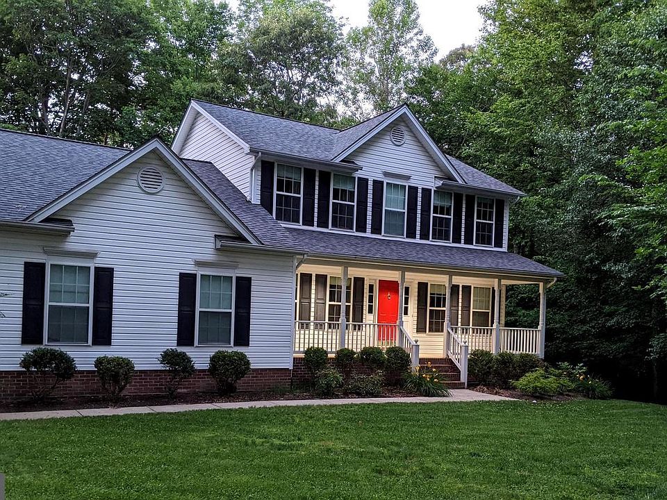 1st image of 4824 Blueberry Dr