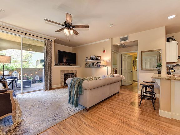3rd image of 501 Gibson Dr APT 1524
