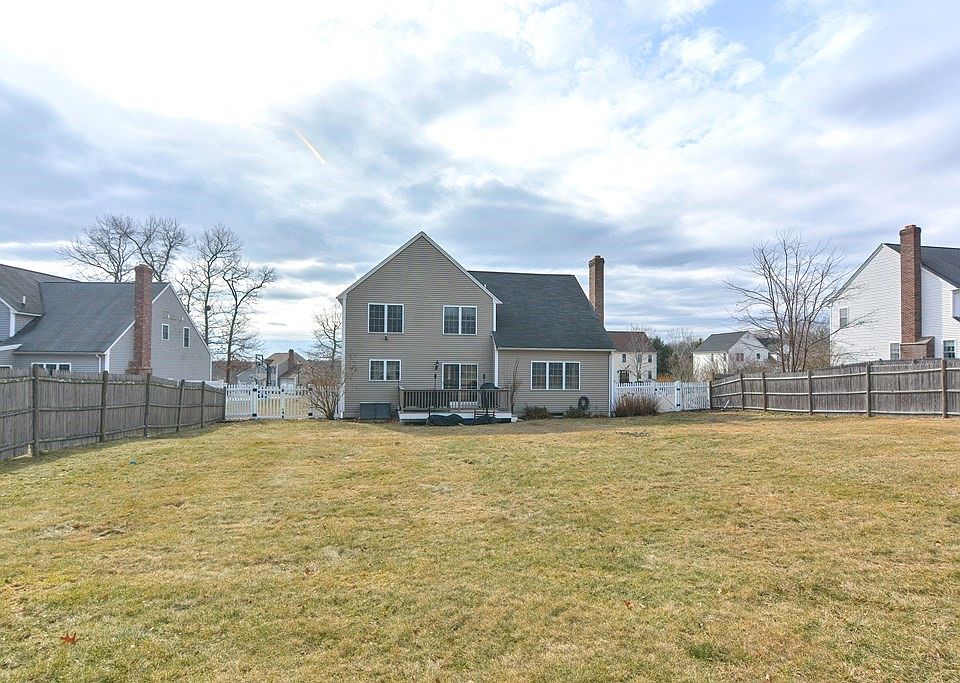 71 Broad St, Plainville, MA 02762 Zillow