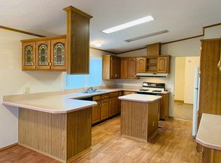 78 Grey Fox Ct, Grand Blanc, MI 48439